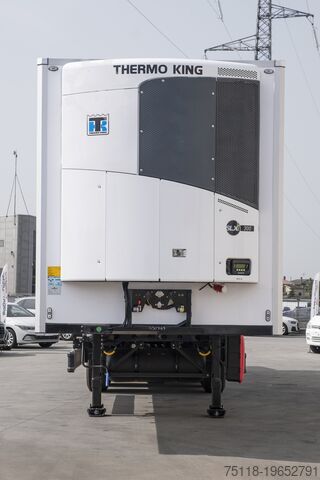 Refrigerated semi-trailer Kässbohrer FRIGORIFERO