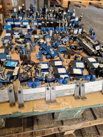 Ersatzteile Ersatzteile 