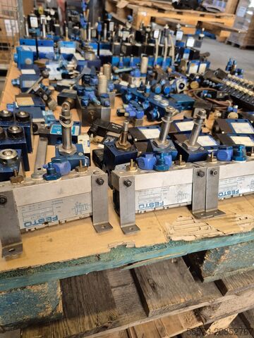 Ersatzteile Ersatzteile 