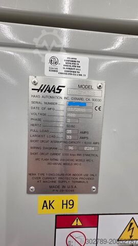 Vertikales Bearbeitungszentrum Haas UMC-750SS