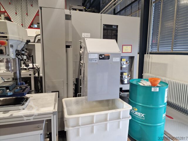 Universal-Bearbeitungszentrum Mori Seiki 