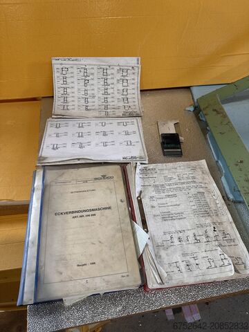 Eckverbindungspresse Schüco Eckverbindungsmaschine