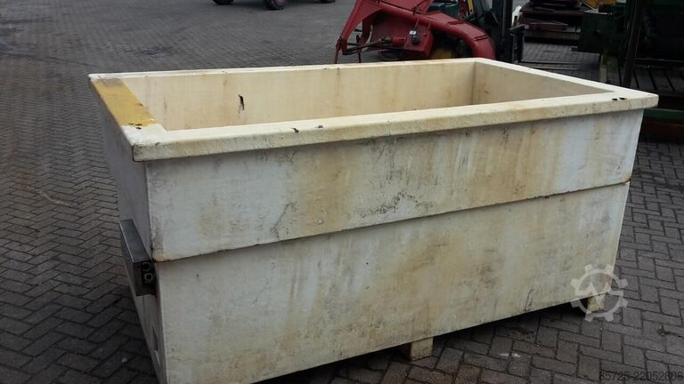 Storage medium  