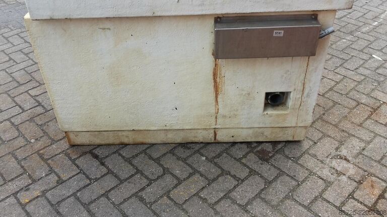 Storage medium  