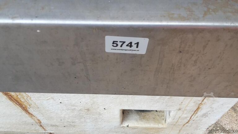 Storage medium  