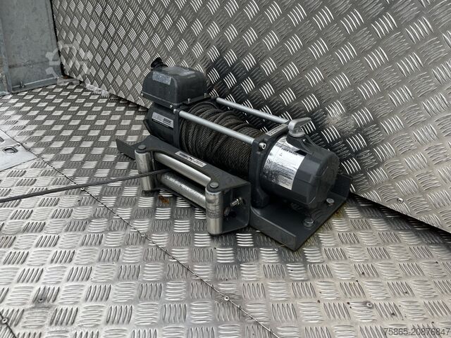 Car transporter Mercedes-Benz Vario 612 D / Car - Machine Transporter 570 cm ...