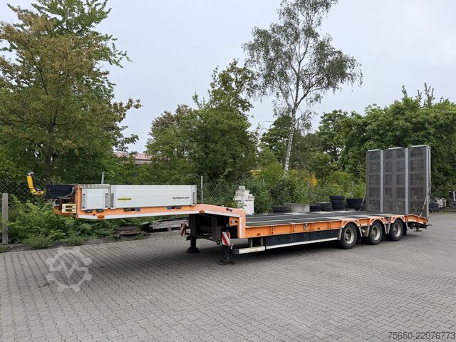 Tieflader-Sattelauflieger Humbaur HTS30  3 Achs Satteltieflader, neuwertig