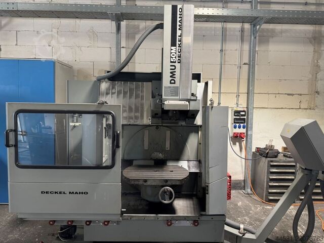 Universal-Bearbeitungszentrum Deckel Maho DMU 50 M