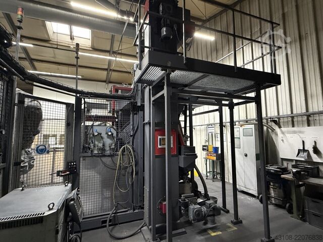 Automatic robotic shot blasting machine Rösler Doppel-Strahlanlage