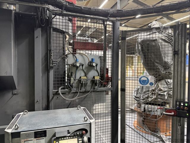 Automatic robotic shot blasting machine Rösler Doppel-Strahlanlage