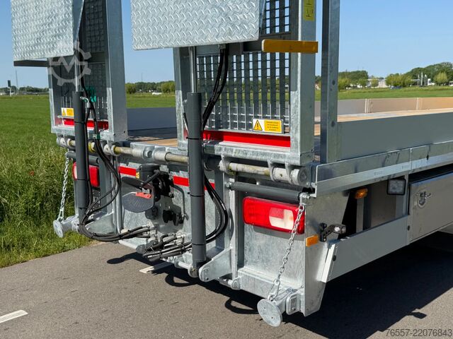 Car carrier van DAF XF 480.26
