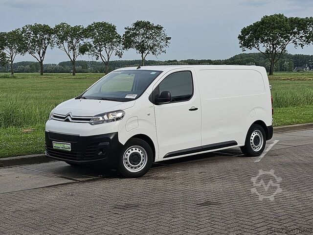 High-roof van CITROEN E-JUMPY 75kWh 330KM WLTP L2!