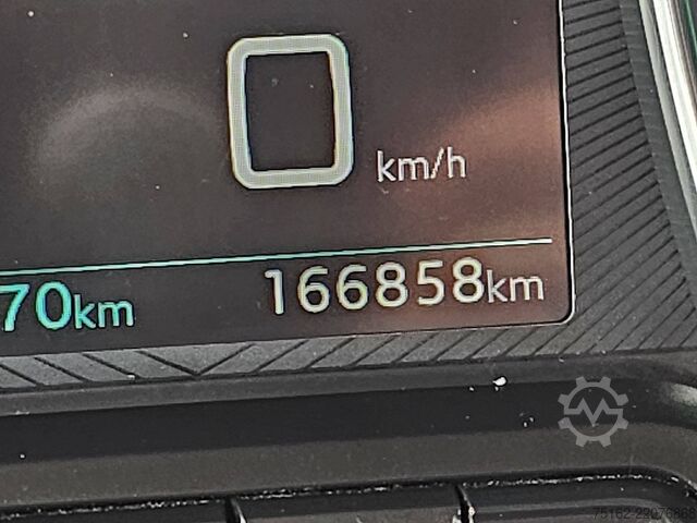 High-roof van CITROEN E-JUMPY 75kWh 330KM WLTP L2!