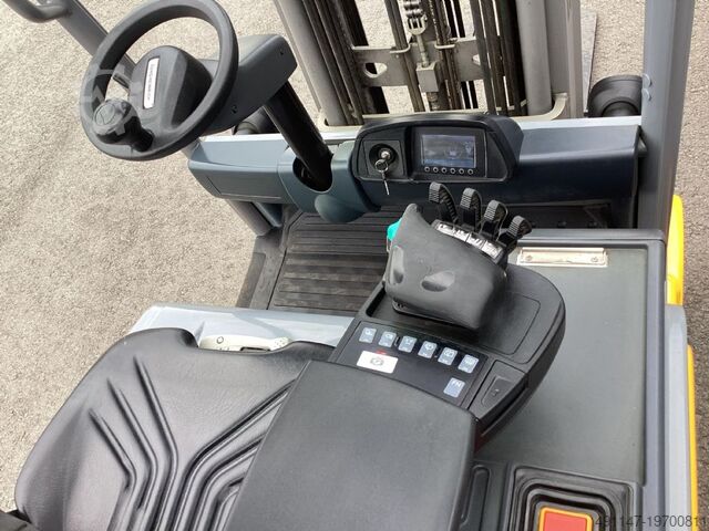 Elektro 3 Rad-Stapler Jungheinrich EFG 213 ZSM 550