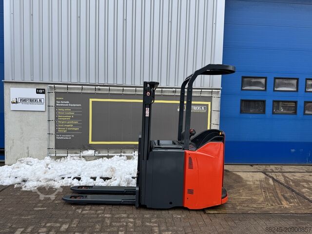 VS-22568 Electric DUO stacker Linde D14SP LINDE D14SP