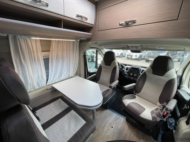 Kastenwagen Wohnmobil / Campervan PÖSSL Roadcruiser Revolution | XL-Dach | Hubbett | AHK