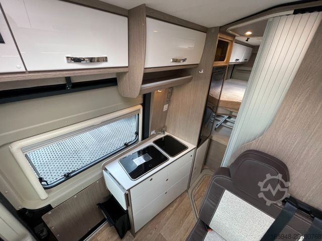 Kastenwagen Wohnmobil / Campervan PÖSSL Roadcruiser Revolution | XL-Dach | Hubbett | AHK