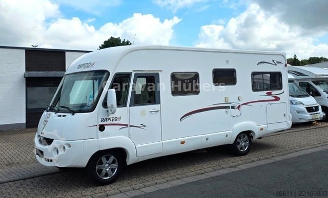 Integriertes Wohnmobil RAPIDO 986F M - Festbett/Hubbett -  - Solar