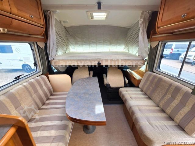 Integriertes Wohnmobil RAPIDO 986F M - Festbett/Hubbett -  - Solar