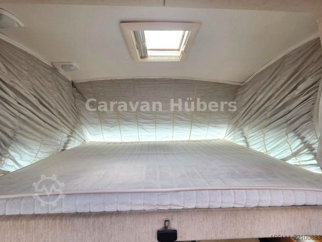 Integriertes Wohnmobil RAPIDO 986F M - Festbett/Hubbett -  - Solar