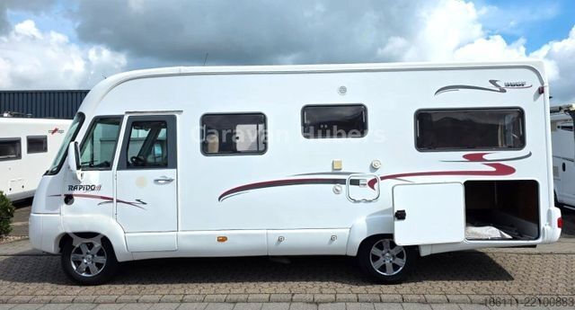 Integriertes Wohnmobil RAPIDO 986F M - Festbett/Hubbett -  - Solar