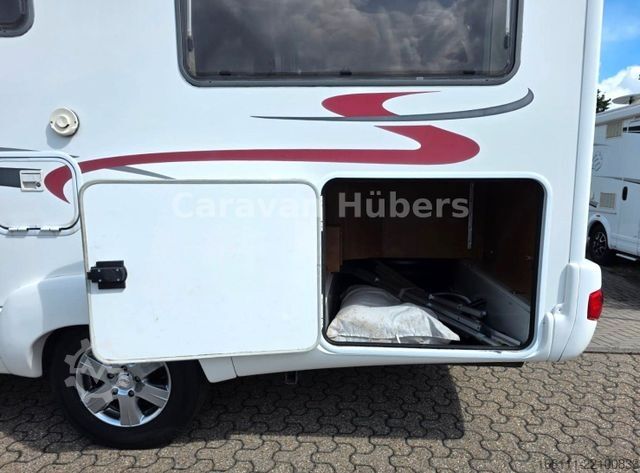 Integriertes Wohnmobil RAPIDO 986F M - Festbett/Hubbett -  - Solar
