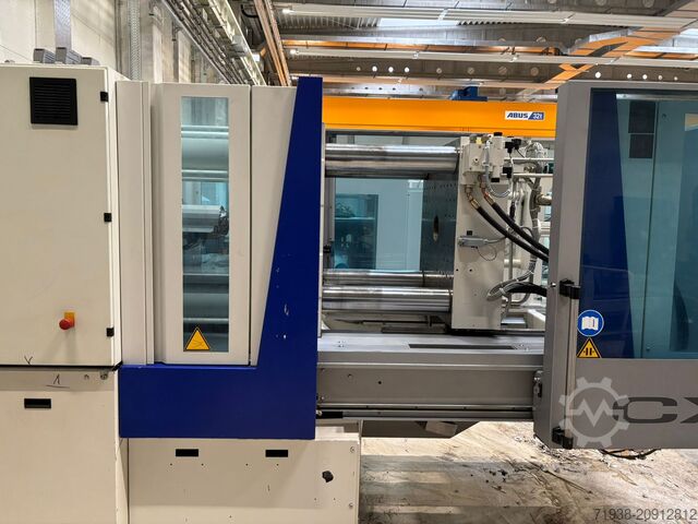 Injection molding machine Krauss Maffei KM 160–750 CX