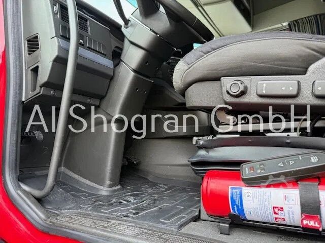 Standard-SZM Volvo FH 500 Globetrotter/Kipphydraulik/ADR/Euro6e