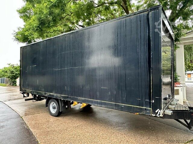 Van MAN TGL 8210 Koffer mit Saxas Kofferanhänger