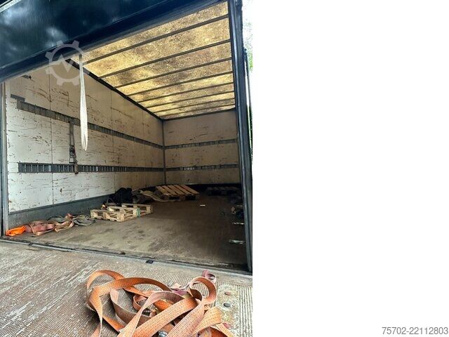 Van MAN TGL 8210 Koffer original 217.508 km