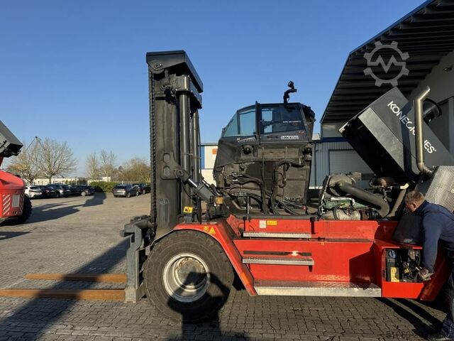 Heavy Forklift - Diesel SMV SMV16-1200C