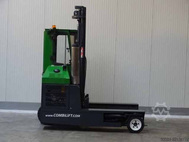 Four-way side loader Combilift C3000