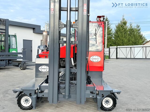4-Wege-Gabelstapler Combilift C4000 / TRIPLEX / 9300MM / GAS / TOP1