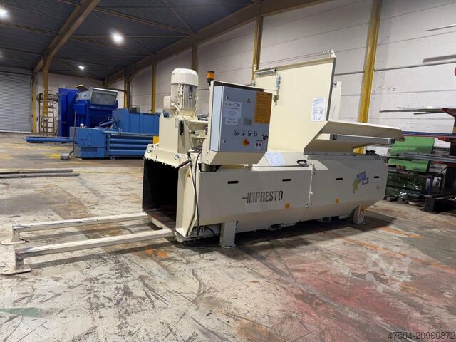 Bale press Presto CC 40 M