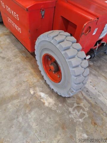 Articulated boom lift Haulotte HA12 IP
