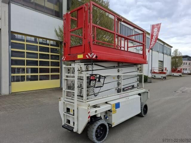 Scissor lift Holland Lift HL-190 E12