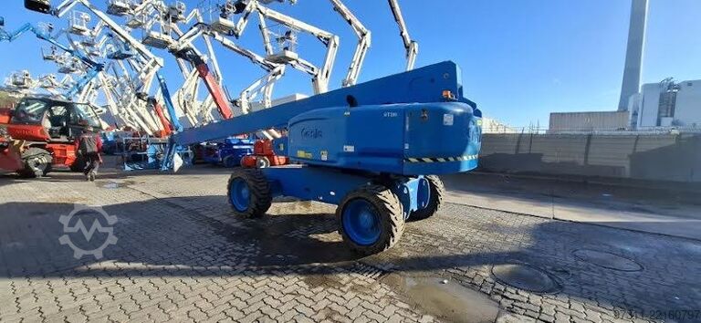 Telescopic boom lift Genie S-85