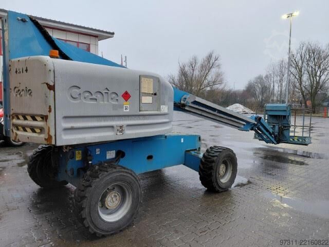 Teleskopbühne Genie S-45