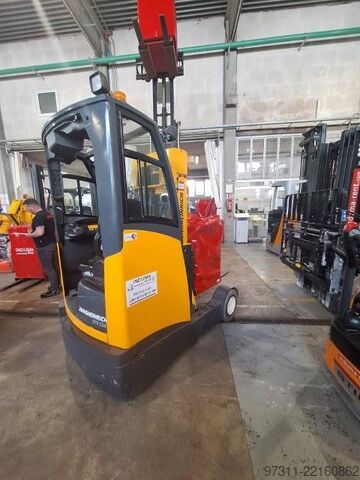 Reach truck Jungheinrich ETV C20