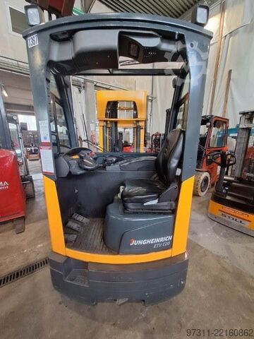 Reach truck Jungheinrich ETV C20