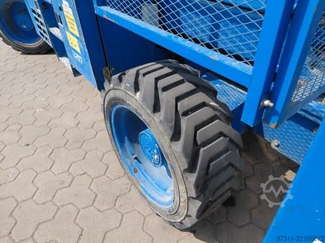 Scissor lift Genie GS-5390 RT