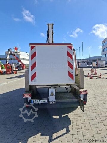 Truck aerial platform France Elevateur 142 TPFC / RENAULT MASTER