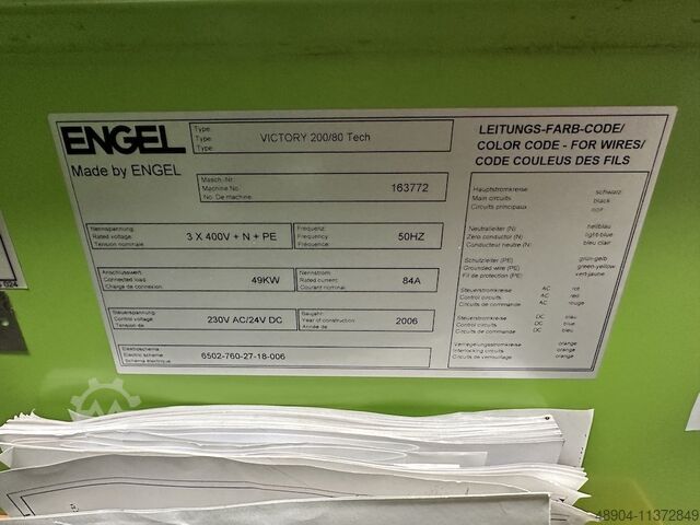 Injection molding machine Engel 200/80 Tech CC200 m. Geiger Robot