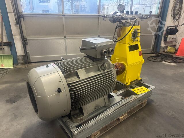 340 bar 239 lpm high-pressure pump unit Hammelmann HDP 172