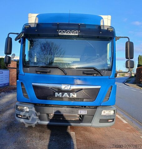 Box body + tail lift MAN TGL 12180 