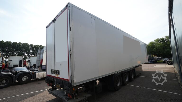Kühl-/Tiefkühltransport LAMBERET 3 Axle frigo trailer Carrier Vector 1950 Bi-Temp