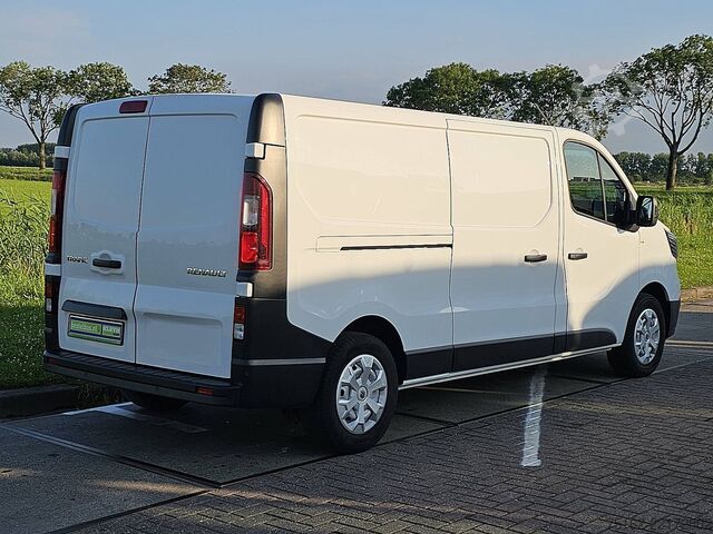 Hochdachkombi RENAULT TRAFIC 2.0 DCI 170 AUT. L2H1