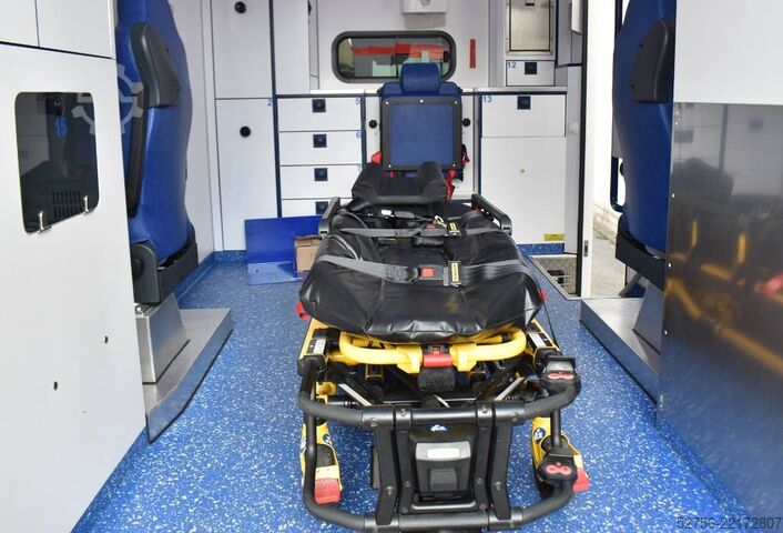 Ambulance Mercedes-Benz Sprinter Fahrtec Rettungswagen
