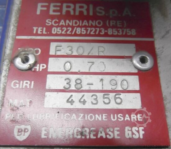 Adjustable gear motor 0.55 kW 64-218 rpm Ferri F30/R