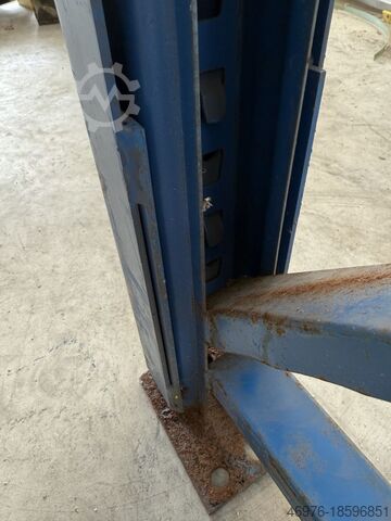 High-bay warehouse stand protection shelf Meta (Thyssen) passend für Rahmenprofil: 85 mm